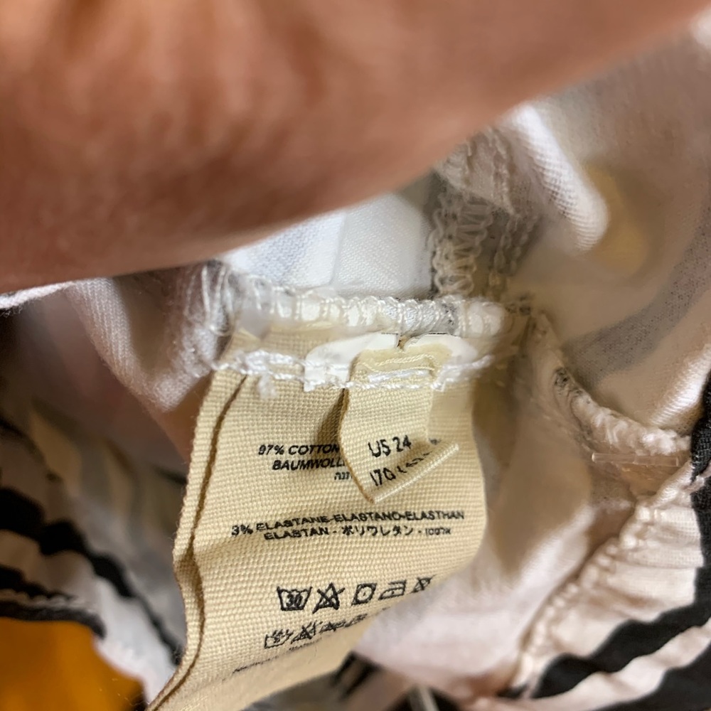 Free People Belle Printed Skinny Pants 🖤🤍 - Picture 12 of 12